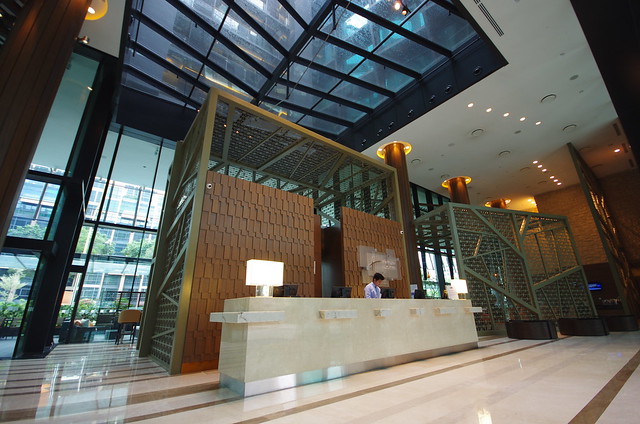 holiday inn express singapore clarke quay lobby