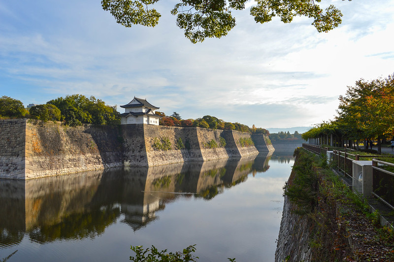 osaka castle moat