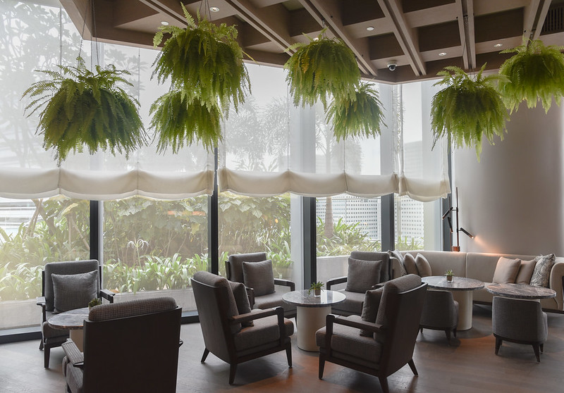 inside the sunroom at andaz singapore