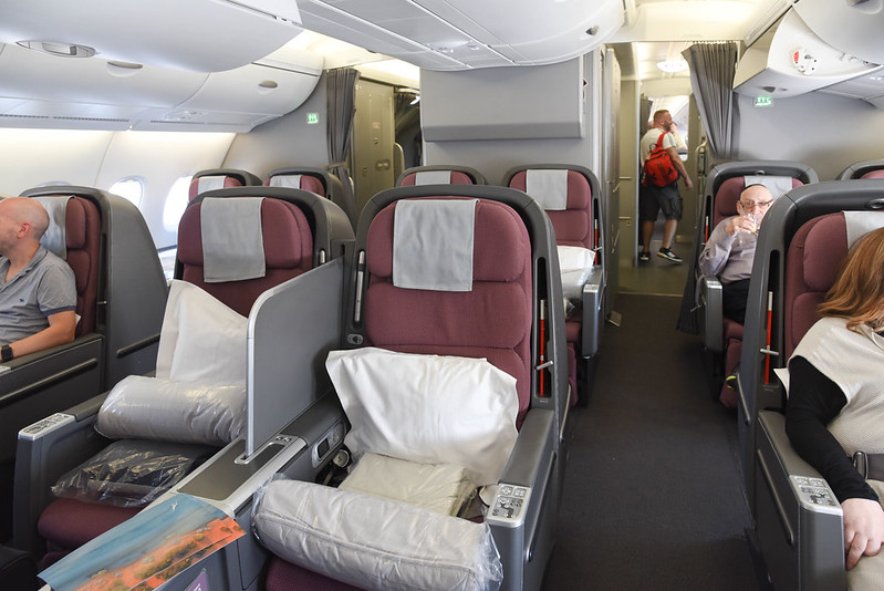 qantas a380 business class seat