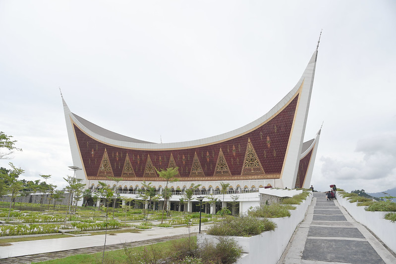 grand mosque of western sumatra