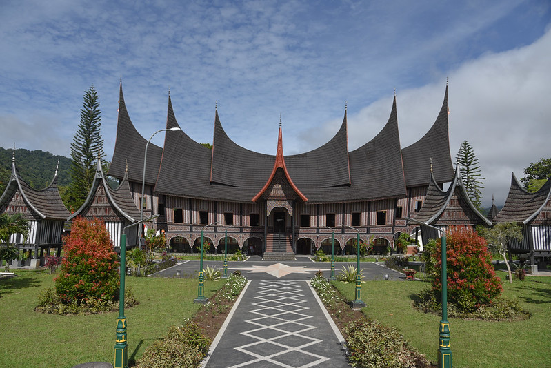 minangkabau center in padangpanjang