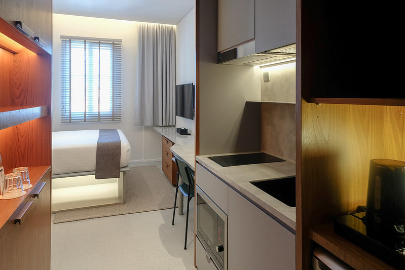 kitchenette of the studio premier - wanderlust hotel