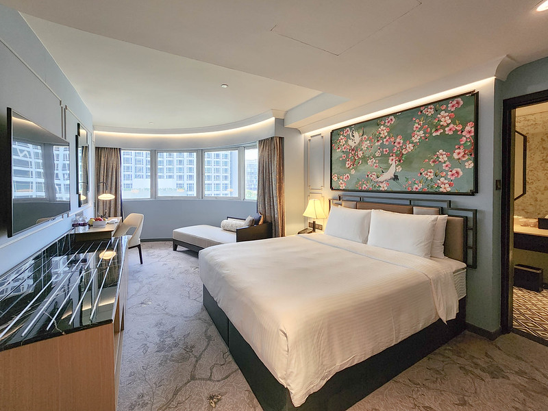 signature studio - copthorne king's hotel singapore