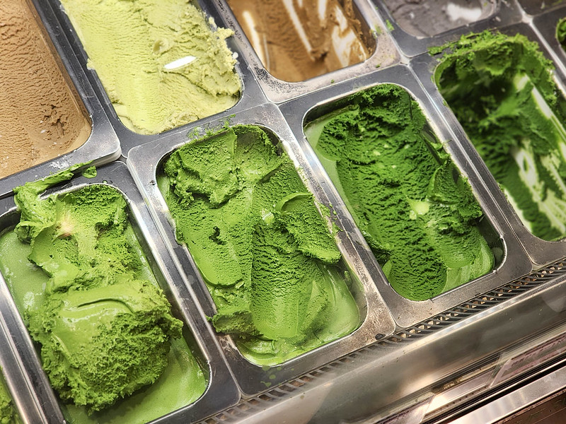 matcha ice cream in suzukien