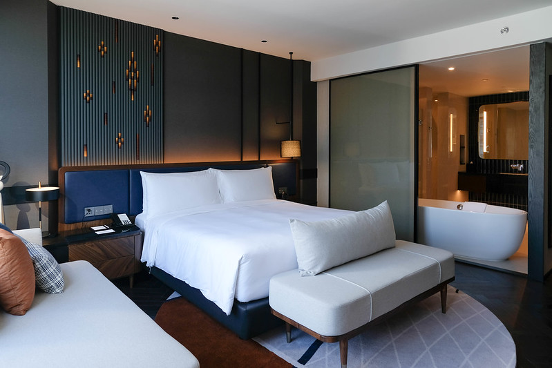 intercontinental bangkok sukhumvit - premium room